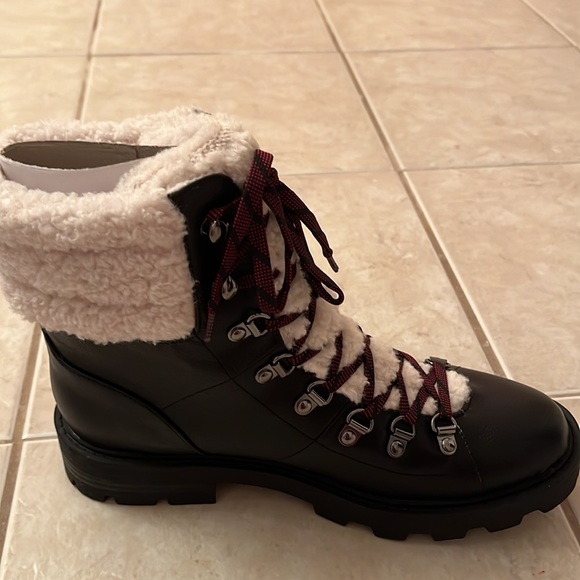 Nine West boots - Picture 5 of 7